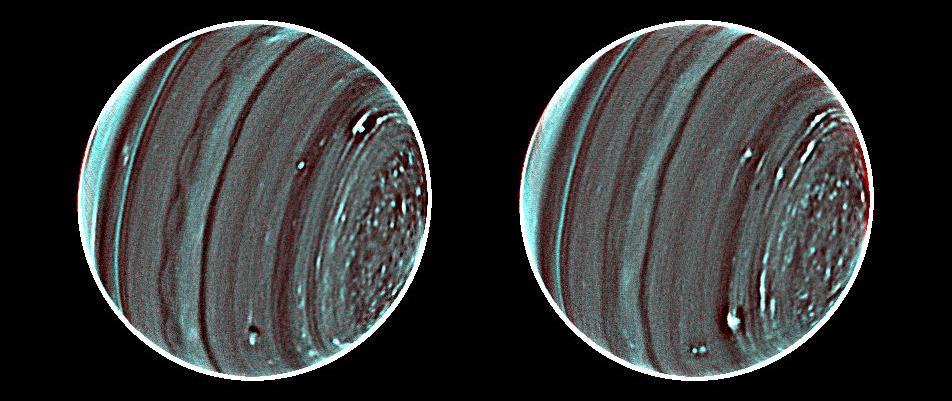 Uran pohledem Keckova dalekohledu Fotografie Uranu pořízené prostřednictvím dalekohledu Keck II. Levý snímek vzniknul na základě série 117 fotografií získaných 25.