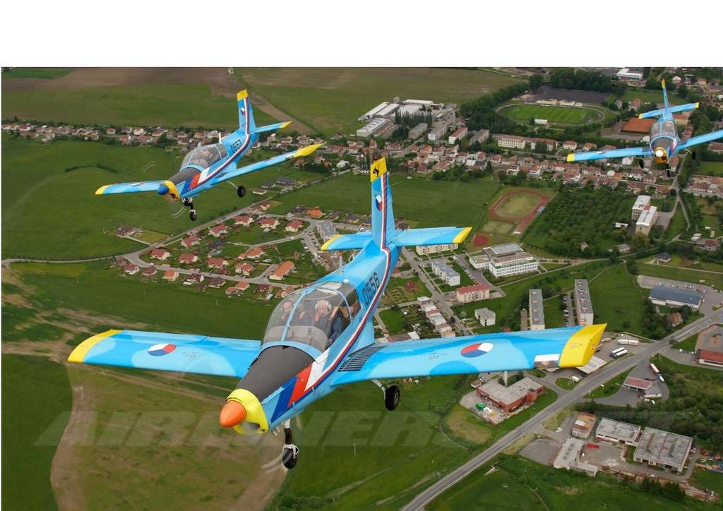 3.3 Z-142 Technický popis letounu Z-142 Letoun Zlín Z-142 je jednomotorový samonosný dolnoplošník s uspořádáním sedadel vedle sebe, využívající pro konstrukci převážně kovové materiály.