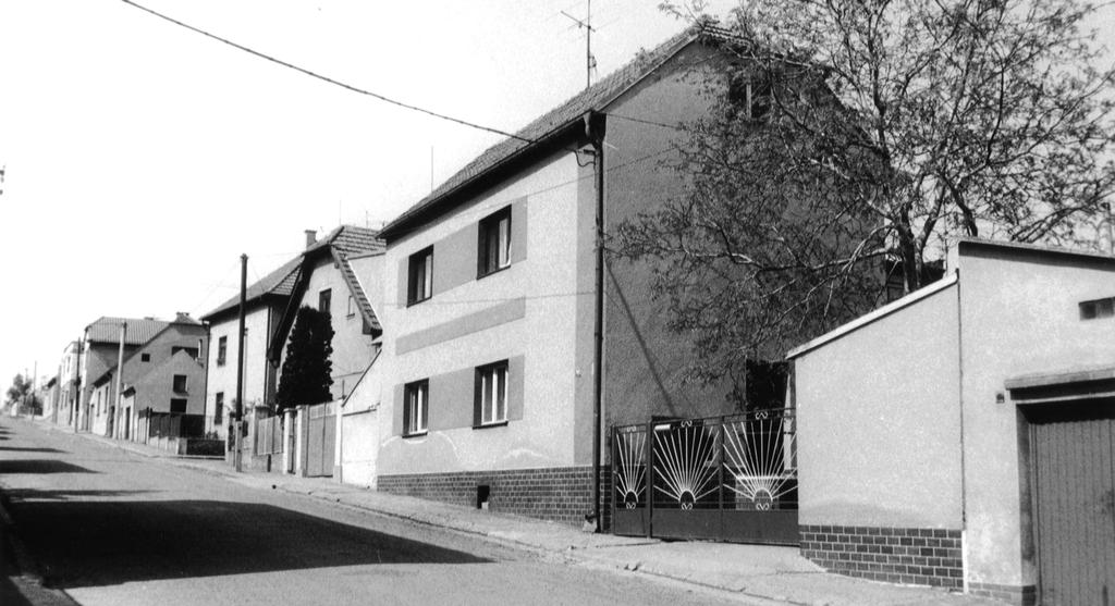 Ulice Dělnická 16 Dům čp. 749 (dříve litovické čp. 129) PK st. 189, k. ú.