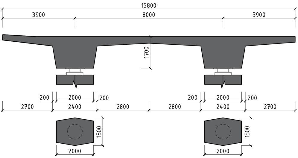 Vyložení konzol je 4,80 m a v místě spolupůsobení s trámem mají tloušťku 0,50 m, směrem k volnému konci se ztenčují na 0,30 m.