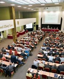 262 UDÁLOSTI LKS 12/2018 BRNĚNSKÉ STOMATOLOGICKÉ FÓRUM V předvánoční atmosféře se 30. 11. neslo Brněnské stomatologické fórum, které uspořádalo vzdělávací středisko ČSK.
