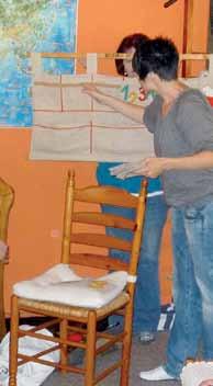 Výroční zpráva 2011 Klientům je také nabízen prostor pro individuální konzultace, vzájemné obohacení, sdílení společných starostí, pomoc s konkrétními problémy apod.