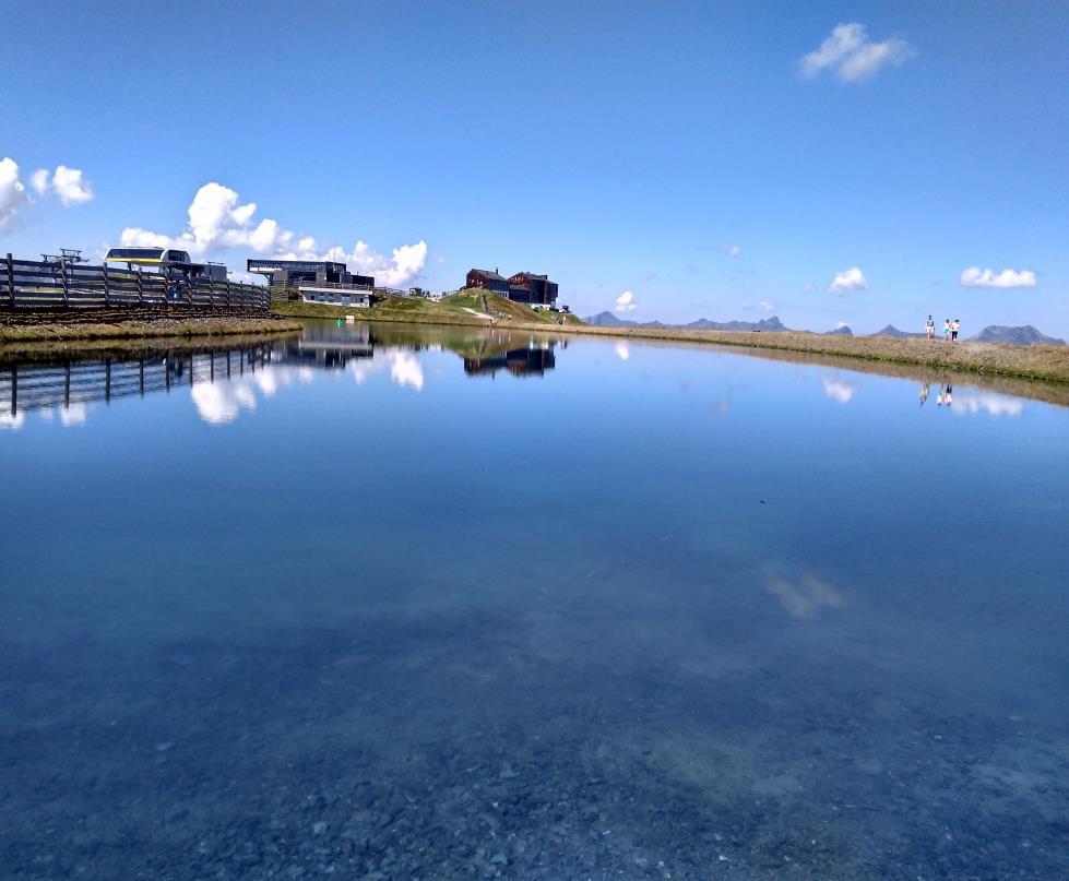 údolí směr leogang a jdu spát. Den 4: Dnes jak jsem již zmínil, vyrážíme na opačnou stranu údolí do města leogang s velkým množstvím bikeparků a jiných atrakcí spojené s koly.