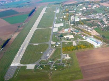 Tato základna pořádá každé dva roky Den otevřených dveří letiště Čáslav.