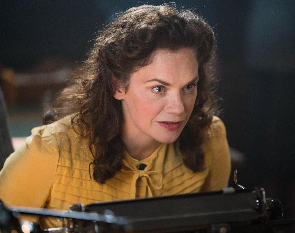 Rok: 2018 Série 1: 3 x 60 min Tvůrce: Alison Wilson, Anna Symon, Tim Crook Obsazení: Ruth Wilson, Iain Glen, Otto Farrant, Fiona Shaw, Keeley Hawes, Calam
