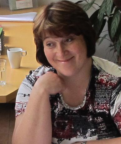 Bc. Daniela Laloučková (zastupuje Farní charitu Vlašim) - ředitelka Farní charity Vlašim, předsedkyně Miřetického klubu žen - záliby