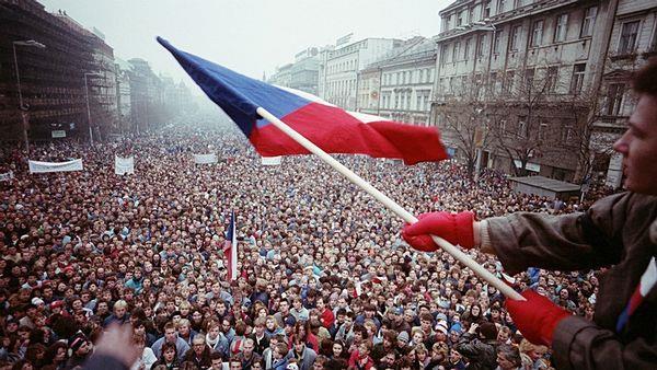 17. listopad Jak jste si jistě mnozí všimli, každý rok 17.