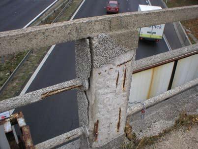 Situace je však ve skutečnosti podstatně horší než je výše uvedeno, neboť v uvedených grafech a mapách nejsou zahrnuty mosty na místních a účelových komunikacích. K účelovým komunikacím patří např.