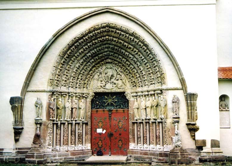 památkově chráněné stavby text: Jan Bradna foto: archiv autora Portál kláštěrního kostela Porta Coeli v Předklášteří u Tišnova. Stav po restaurování kolektivem restaurátorů.