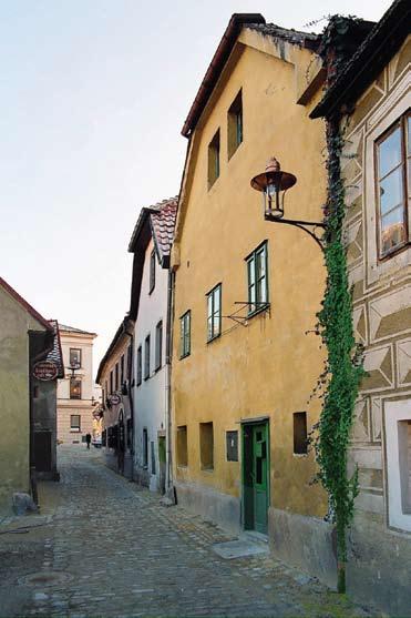 Architektonický návrh jako podklad pro výrobu prototypu Instalace veřejného osvětlení v památkové zóně Plešivec v Českém