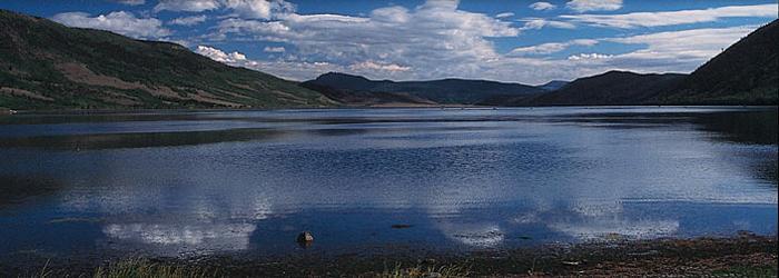 června 2013 a rodina se rozhodla, že si se svou lodí vyjedou k Otter Creek Reservoir, populárnímu pouštnímu, vysoko položenému jezeru v Utahu.
