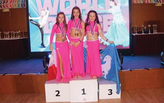 Letos nejenom titul obhájila, ale dokonce na mistrovství světa v Liberci ve dnech 22. - 27. 11. 2016 získala zlaté medaile hned 3. V kategoriích Trio classic, Trio show a Duo classic.