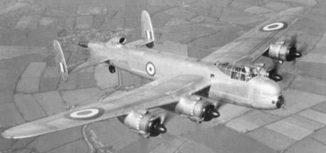 HODNOCENÍ Letoun NG465, používaný firmou Rolls-Royce jako zkušební, je na snímku z října 1947 zachycen s turbovrtulovým motorem Dart v přídi.