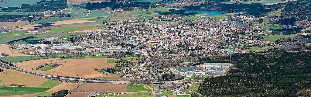 MLADÁ FRONTA DNES sobota 1. 12. 2018 23 Dálnice D1 u Humpolce Souvislý dálniční tah mezi Brnem a Prahou byl totiž dokončen až 8. listopadu 1980. Ajako poslední část se stavěla zrovna ta u Humpolce.