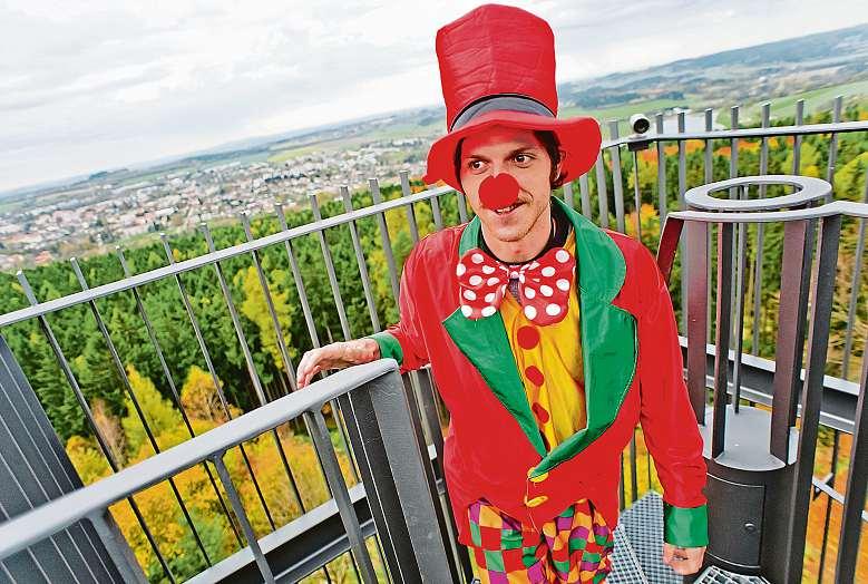MLADÁ FRONTA DNES sobota 1. 12. 2018 3 do nebeských výšin Hrad Orlík Láká vás historie astaré hrady?