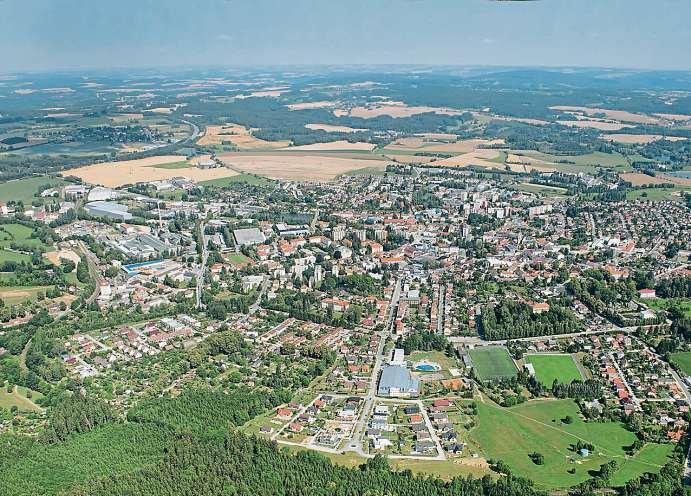 centrum Cipísek, skauti, turisté, svaz důchodců, veteráni Humpolec, Zelené srdce věnující se přírodě aživotnímu prostředí,sdružení dobrovolníků okolo hradu