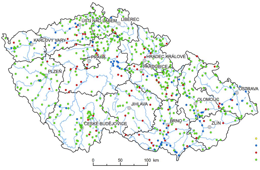 3 Vodní hospodářství a jakost vody Jakost vody je také sledována u podzemních vod, které jsou kontaminovány dusičnany a pesticidy a zejména jejich metabolity v důsledku intenzivního zemědělského