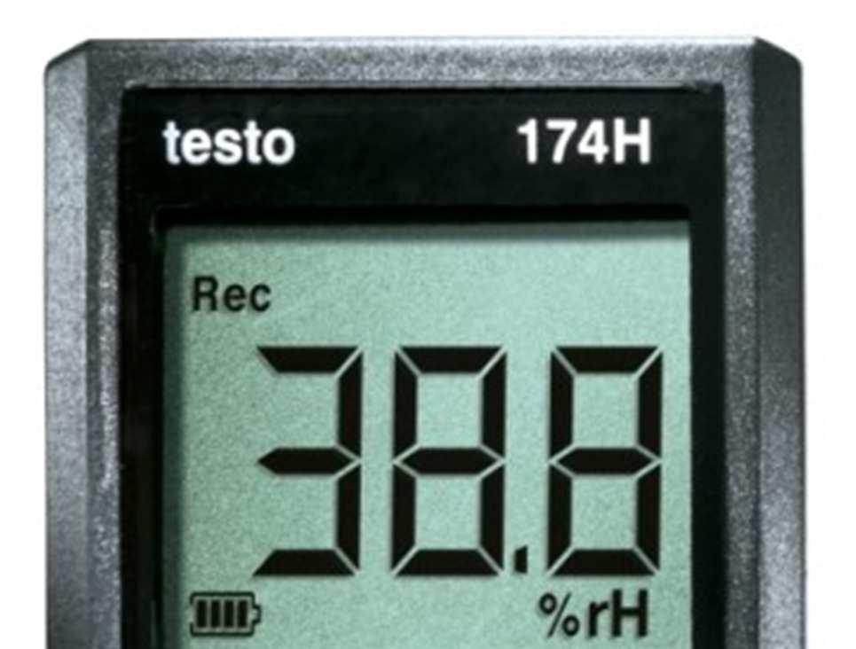 Obr. 13 Teplotní datalogger Testo 174H