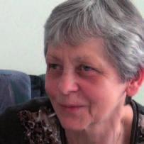 Anna Č., 63 let Rodinu obstarám normálně V dětství jsem utrpěla autonehodu a byla mi amputována končetina pod kolenem.