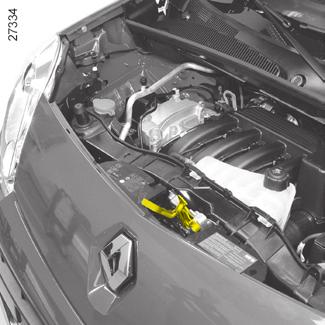 Ujistěte se, že je správně zajištěné. Zavření Přesvědčte se, zda jste v motorovém prostoru nezapomněli nějaké předměty.