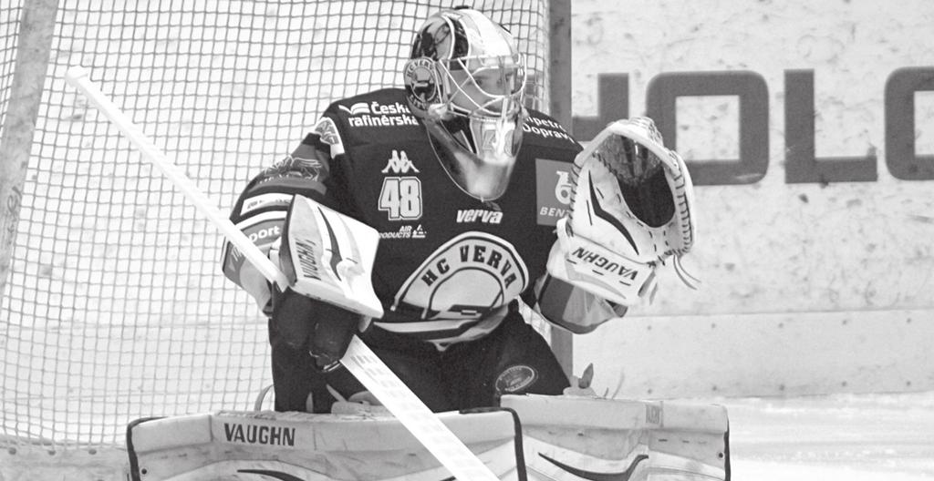 /// Potřetí vítězné PKH derby! V oslabené sestavě odvezl Litvínov z Karlových Varů všechny tři body, to bylo nejdůležitější resumé úterního zápasu.
