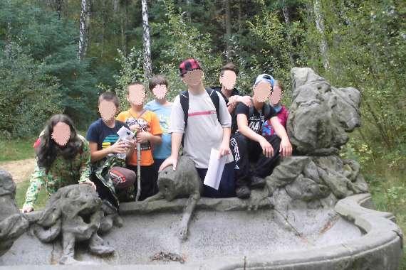 15. září / Hradec Králové / Ve čtvrtek jsme si s paní vychovatelkou Aničkou zajeli autem do hradeckých městských lesů.