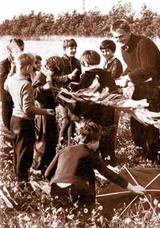 Bûhem roku 1967 na základû informací o podmínkách kulturního a spoleãenského Ïivota ve mûstû a vyplnûn ch anketních lístkû zpracovali Antonín Studen a Milan Hromádka obsáhlou studii Kulturní dûm v R