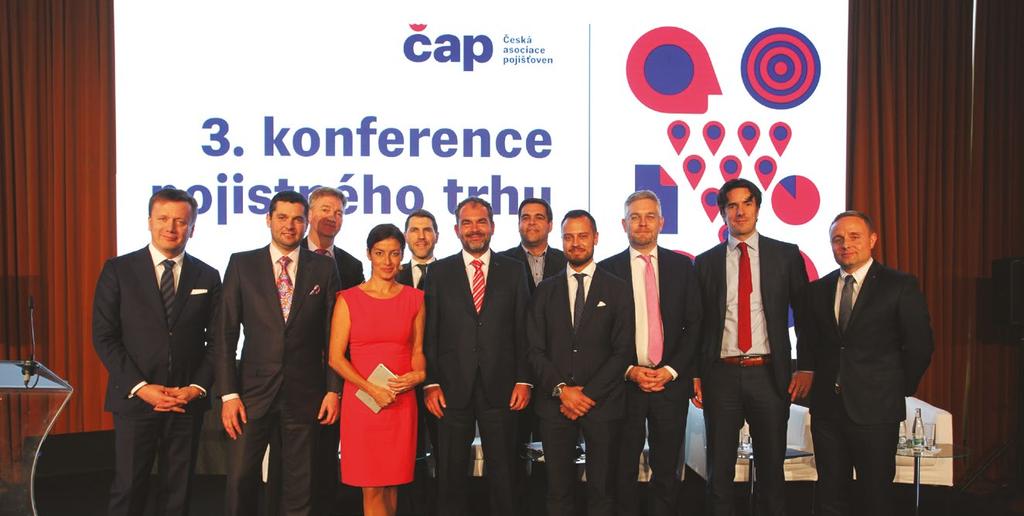 Pojistný obzor 4/2018 45 Konference Cool Driving: Challenging Autonomous Systems Foto: ČAP Foto: ČAP Foto: ČAP Jelle Smits Ondřej Krátký (vlevo) a moderátor první panelové diskuze Vladimír Bezděk