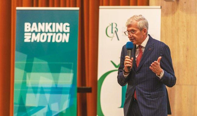 Již nestačí být samoobsluhou s několika druhy finančního zboží. V poslední době řada bank nastoupila cestu tzv.