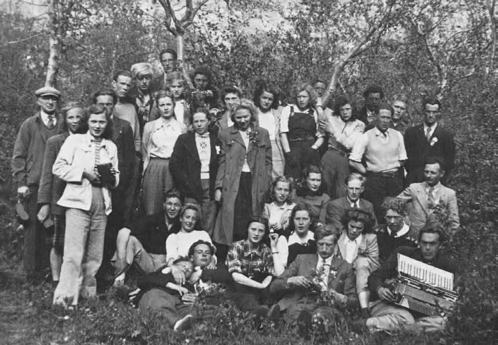 Íþróttirnar vakna 1943-1962 tímabært nú að ganga að fullu frá sambandsslitum vegna aðstöðu sambandsþjóðarinnar sem þó að mínu áliti og ég vona allra ungmennafélaga getur ekki búist við nema einni