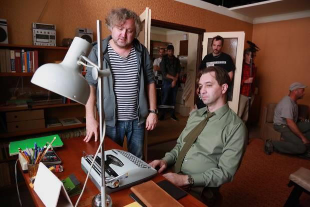 Rédl TPS Jana Šterna dobová série z prostředí 90. let.