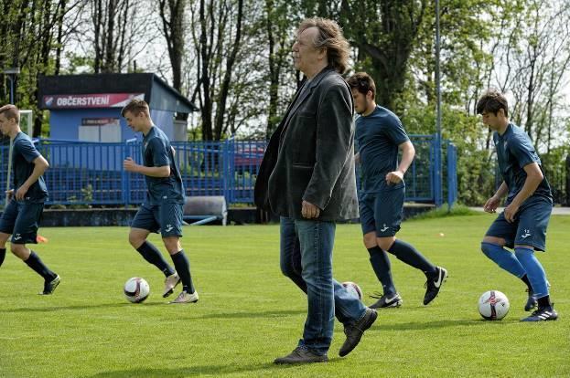 Společný česko-slovenský a česko-polský projekt mapující život v příhraničních regionech. Na scénářích spolupracují společné týmy, společná je i dramaturgie.