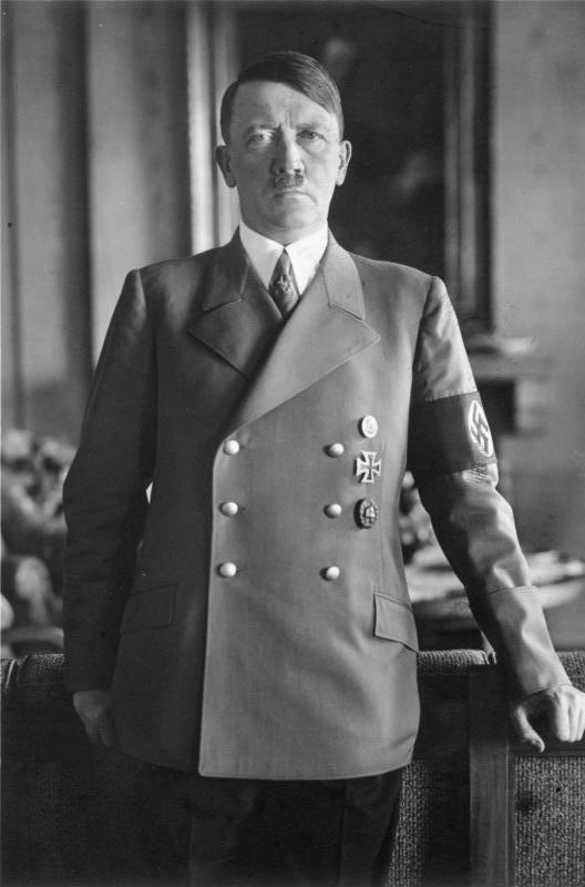 3. místo Adolf Hitler Základní údaje: Narození: 20. dubna 1889, Rakousko-Uhersko Braunau am Inn, Rakousko-Uhersko Úmrtí: 30.