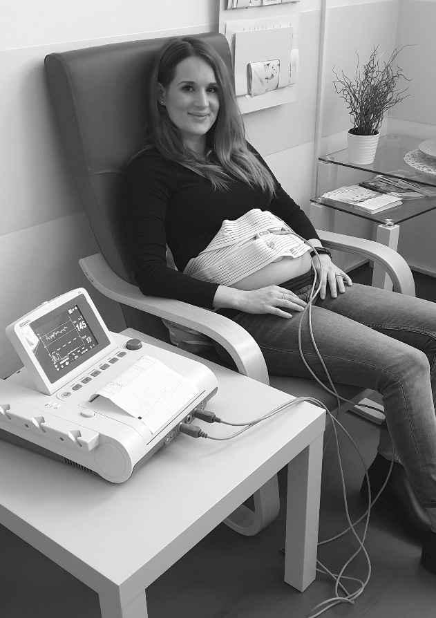 Lékaři porodnice požádali o tuto podporu pro možnost zakoupení nadstandardního vybavení pro sledování plodu v průběhu porodu.