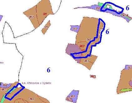 Příslušnými lesními typy jsou 3K3 (Kyselá dubová bučina biková na mírných svazích), 3K5 (Kyselá dubová bučina borůvková na hřbetech a horních částech svahů), 3L1 (Jasanová olšina