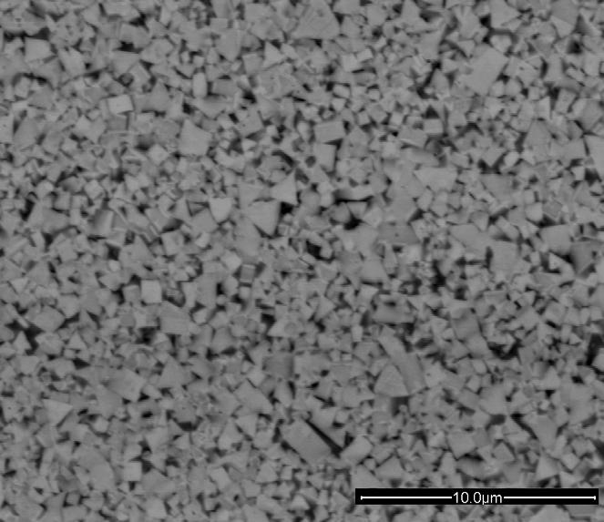 7 / 54 Úprava mikrogeometrie břitb itů před depozicí nástrojů Substrát slinutý karbid K10 UF Broušení Beze
