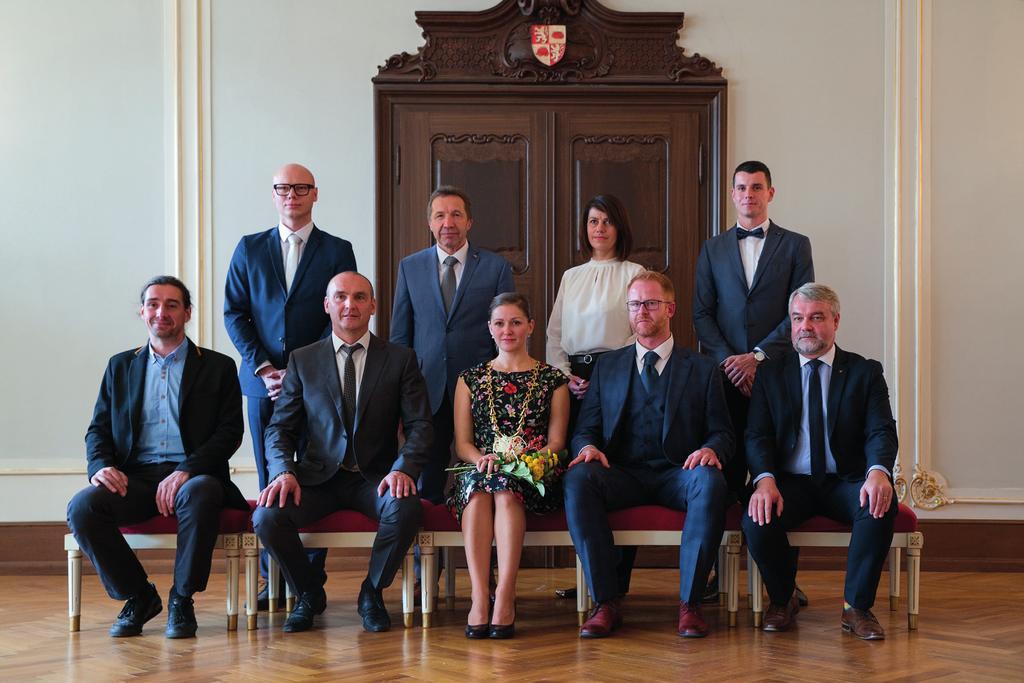 Programové prohlášení Rady města Jihlavy 2019 2022 Rada města Jihlavy 2019 2022 Sedící zleva Bc. Daniel Škarka, Ing. Vít Zeman, MgA. Karolína Koubová, Mgr. Petr Laštovička a Ing. Jaromír Kalina.
