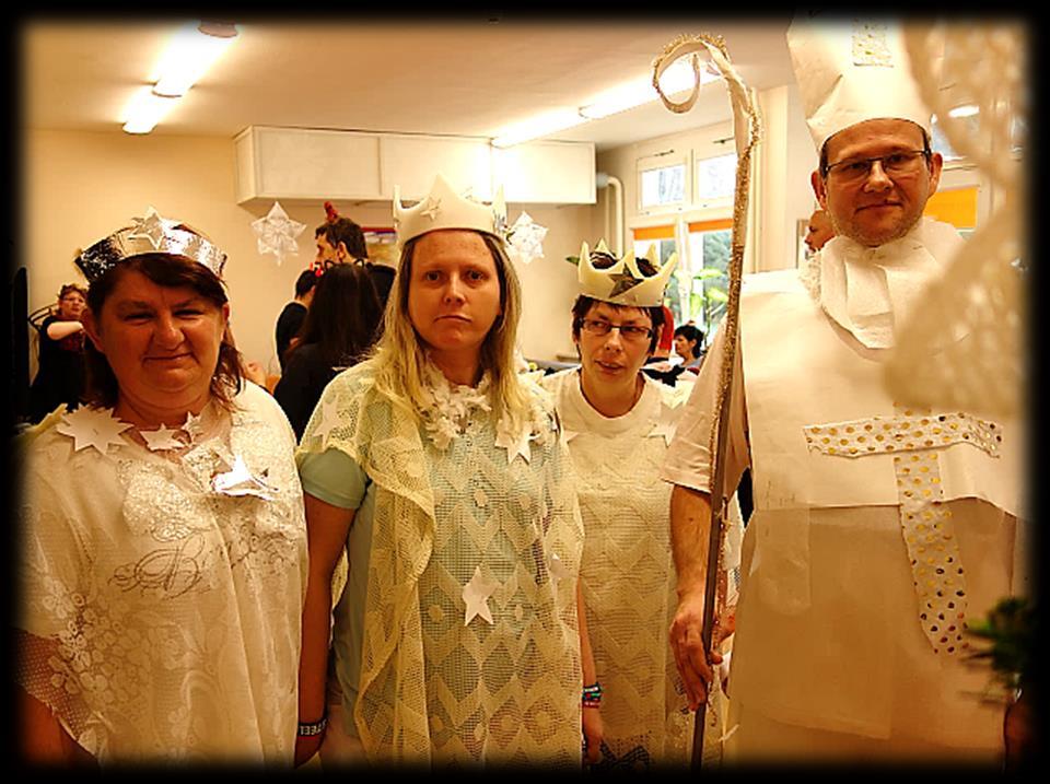 Postupně jsme masky čertů a andělů zdokonalovali a zkrášlovali, téměř až k dokonalosti. Vždyť vyrobit originální masku a zůstat v utajení, to není jen tak!