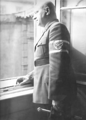 VI.1) Nová víra Emanuela Moravce Emanuel Moravec Brasidas chytil myšku. Když ho kousla, pustil ji se slovy: Nic není tak ubohé, aby se nemohlo bránit, má-li to dosti zmužilosti. Plutarch (cit.