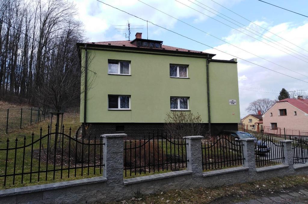 pečovatelskou službou  960 735 71 Dětmarovice Tel: 596