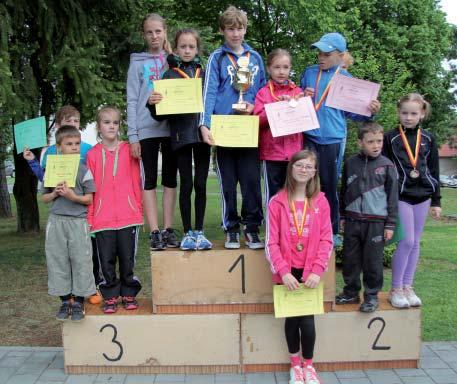 POU OVÝ BÌH 2014 Žáci základních škol Babice, Halenkovice, Napajedla, Poho elice a Spytihn v dne 9. 5. absolvovali již 3. ro ník p espolního pou ového b hu.