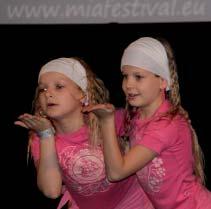 33. 74/ SRPEN 2014 AEROBIK SPORTOVCI TEAM Napajedla Barrandov studios Trenérka Magdaléna Vopat