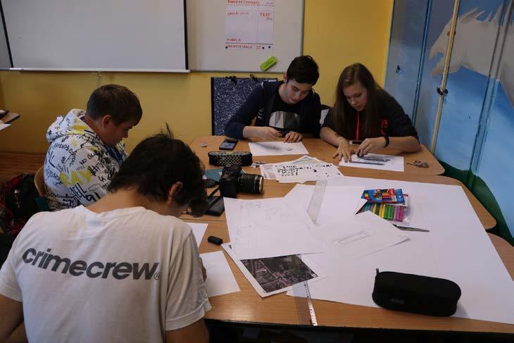 ateliérový workshop s bárou krýdovou Workshop pro MMT1 byl založen na první zkušenosti studenta s návrhem konkrétního jednoduchého objektu/prostoru na konkrétním místě.