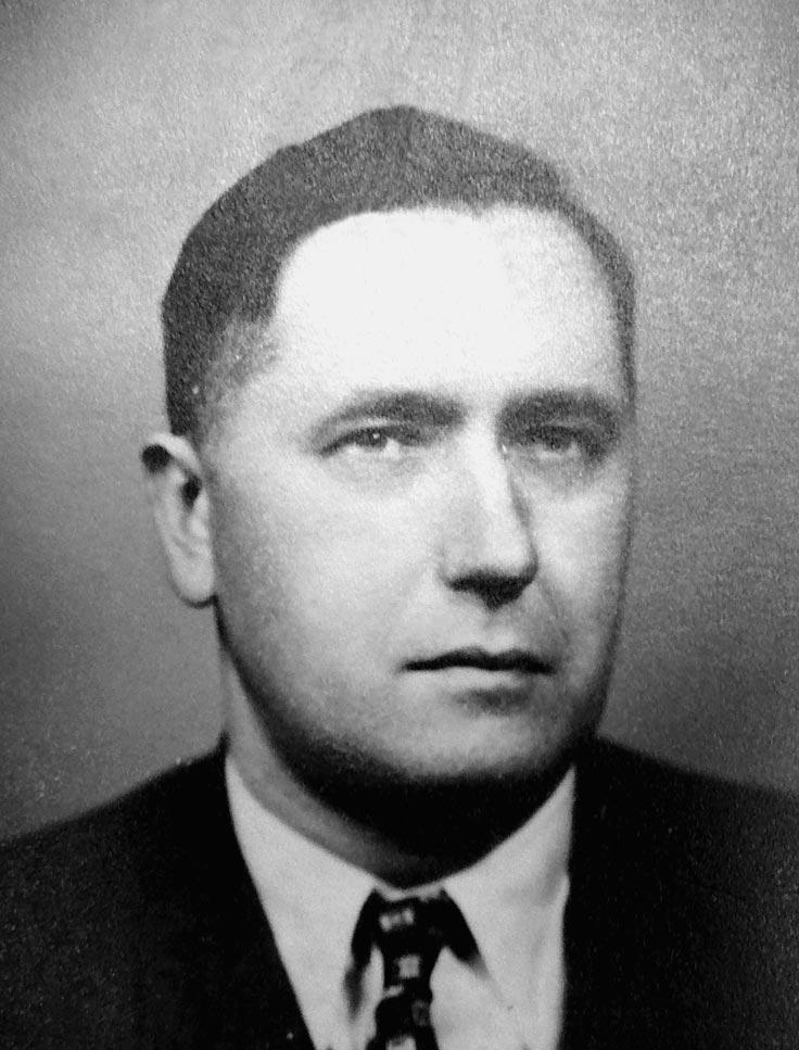 Zaměstnanci ÚMPE zaměstnanci MV (Černý, Plaček, Šnejdárek) K problematice studia politiky a mezinárodních vztahů. Mezinárodní vztahy, 2/1966, s. 49 54. Z besed Lelia Bassa s čs. vědeckými pracovníky.