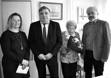 Stoleté jubilantky Starosta města Jaroslav Martinů společně s místostarostou Pavlem Štefkou poblahopřáli v prvních týdnech měsíce ledna k významným stoletým jubileím dvěma oslavenkyním.