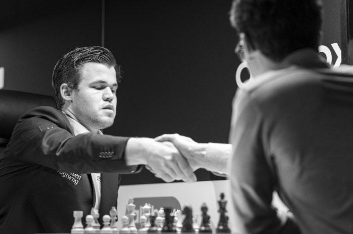 NORWAY CHESS 2018 VYROVNANÁ ŠPIČKA pokračování ze strany 1 Největším mediálním lákadlem letošního turnaje Norway Chess je bezesporu společné vystoupení účastníků listopadového zápasu o titul mistra
