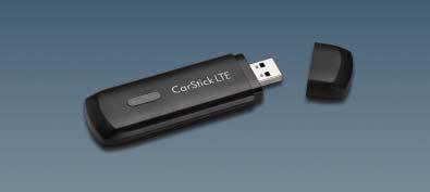 formátů MP3, AAC a WMA. Navíc disponuje dvěma sloty na SD karty, USB portem a možností připojení mobilního telefonu prostřednictvím protokolu bluetooth.