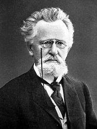 Rais se proslavil i svými romány. Kniha Zapadlí vlastenci (1894) je napsána podle zápisků obrozeneckého učitele Věnceslava Metelky.