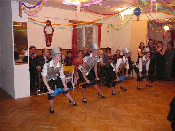 Dne 14. 2. 2009 jsme se společně s velitelem zúčastnili Výroční valné hromady okrsku Blansko na Klepačově. Zhodnocení činnosti okrsku provedl starosta br. Daněk.