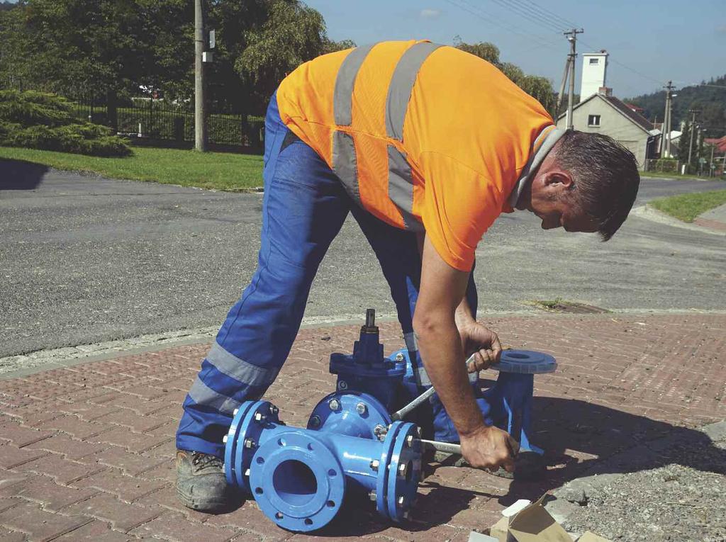 Investice Investice na Karvinsku za více než 135 milionů Více než 48 milionů bude letos směřovat do systému dodávek pitné vody na stavby s celkovými náklady přesahujícími 90 milionů korun (některé